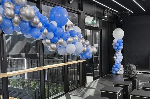 What to think about before booking balloons for an event